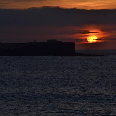 Esencia De Cadiz Entre La Vina Y El Mercado エクステリア 写真