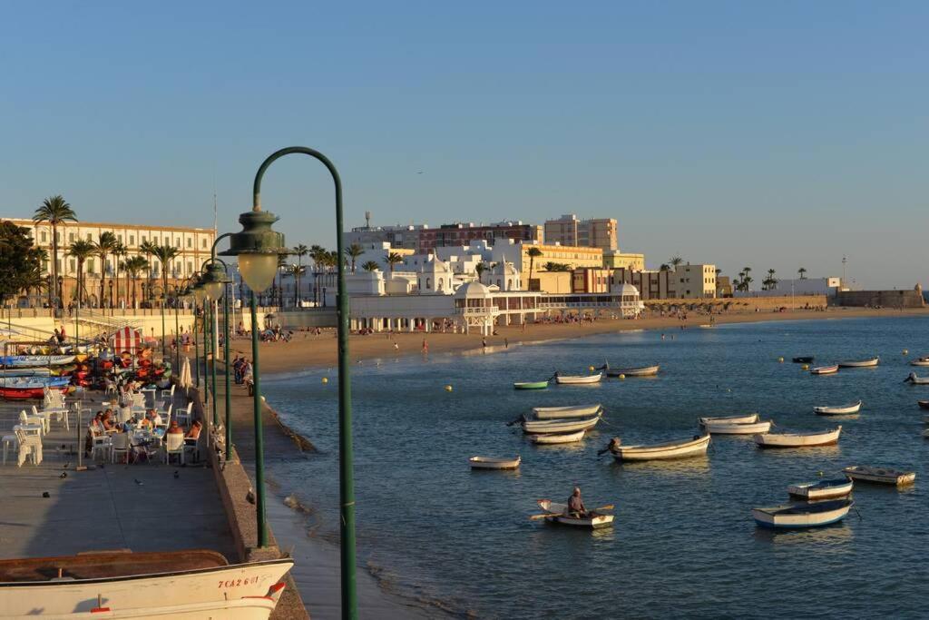 Esencia De Cadiz Entre La Vina Y El Mercado エクステリア 写真